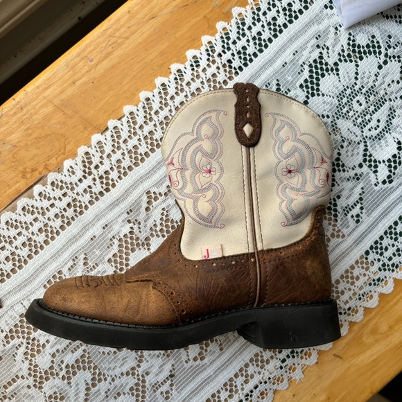 Woman’s- Sale🌹🌹Justin Gypsy Cowboy Boots 8 1/2 - Picture 1 of 7